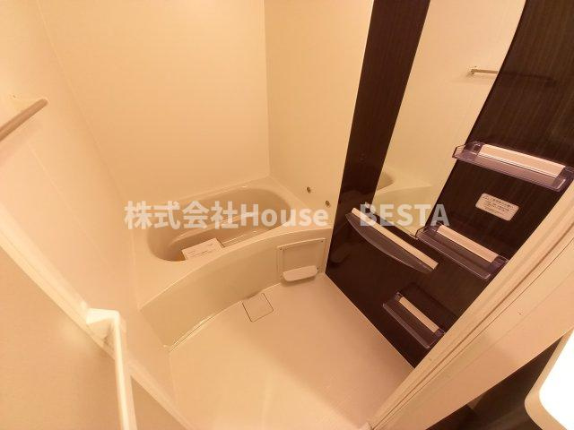 セレニテ神戸ミラクノールの浴室