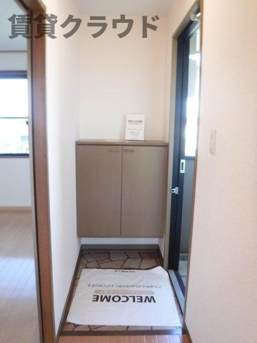 ブラサムハイツの玄関|落ち着いた玄関です