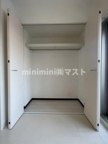 エス・キュート南森町の収納