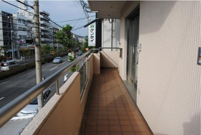 【バルコニー】 | アルパー六甲