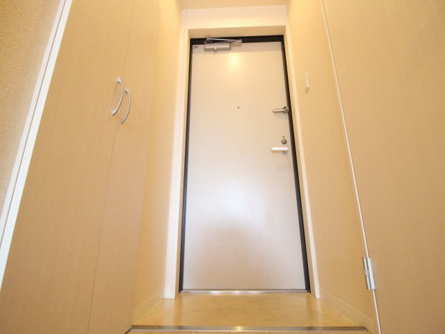 シーガルマンションⅡの玄関|明るい玄関です