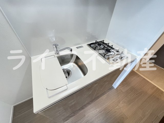 スプランディット高井田のキッチン|コンパクトなキッチンで掃除もラクラク