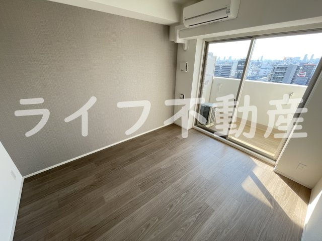 スプランディット高井田の洋室|コンパクトで使いやすい洋室です