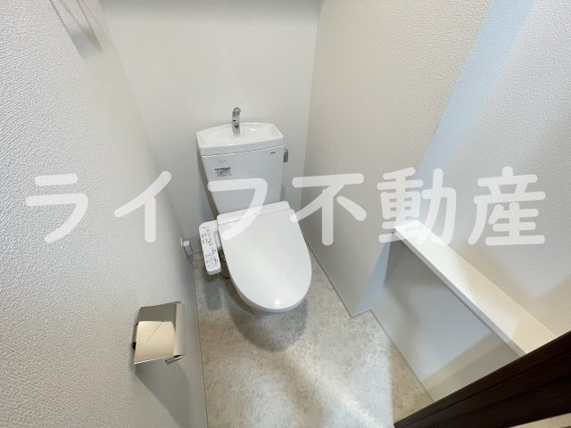 スプランディット高井田のトイレ|シンプルで使いやすいトイレです