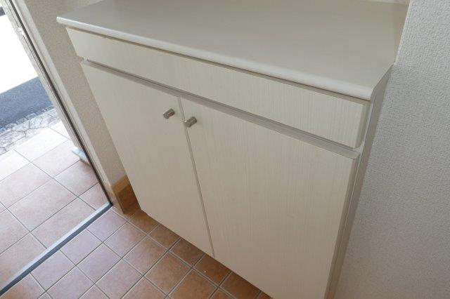 ライフオンホイールズＡの玄関|シューズボックス