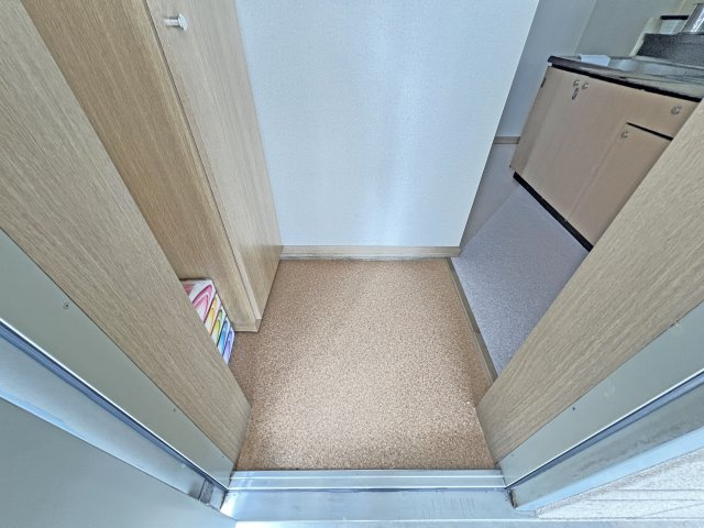 東小岩戸建の玄関