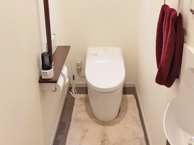 【トイレ】 | 沼津市岡一色 中古住宅 EH04864 | 沼津市岡一色　トイレ