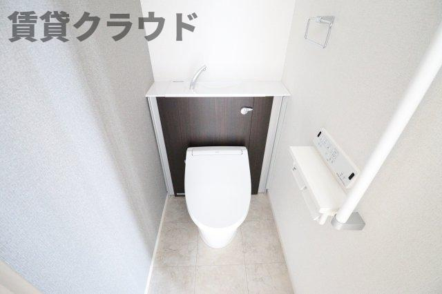 カーサ　フェリーチェのトイレ|ゆったりとした空間のトイレです