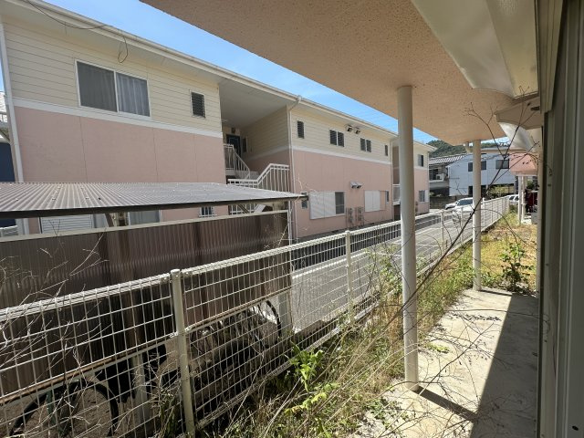 ハイツ西庄のバルコニー