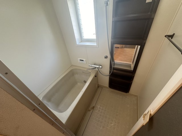 ハイツ西庄の浴室