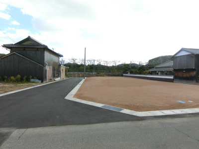 【外観】 | 土地　金光町占見新田　全3区画 | 分譲地全体像になります。