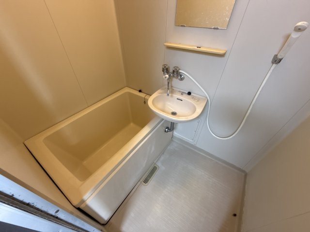 メゾンあまかわの浴室