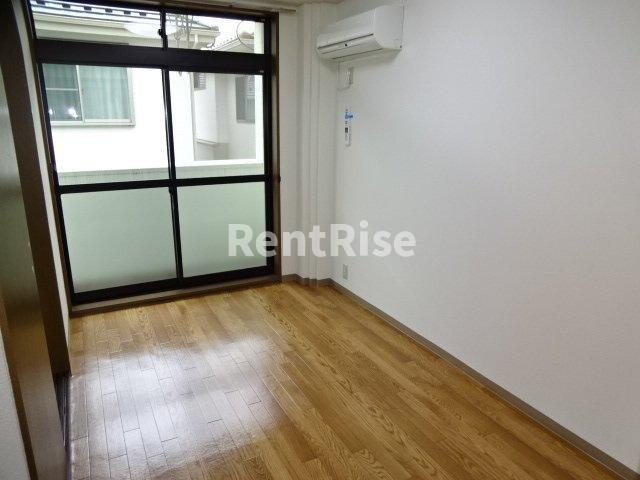 ＬａＶｉｅＥｎＲｏｓｅ (ラヴィアンローズ)|南洋間