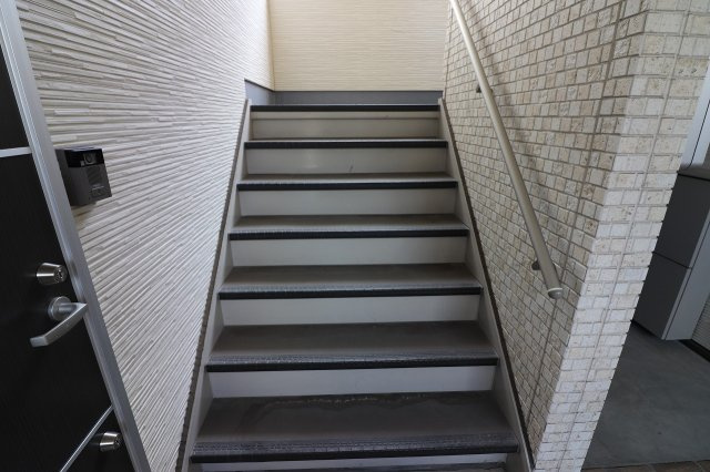 【その他共用部分】 | フジパレス城東中央 | 階段部分です