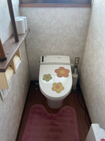 北上市大堤東三丁目　中古住宅のトイレ