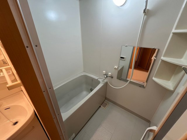 ゴールドヒルズ渡辺｜名古屋市の賃貸ならMy賃貸の浴室|ゴールドヒルズ渡辺