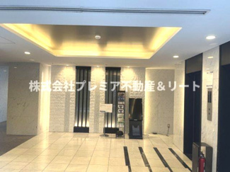 【エントランス】