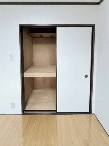 コーポレスANNEの収納