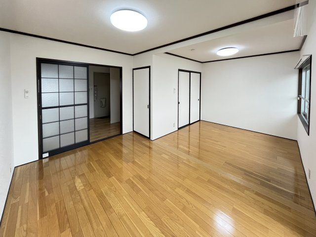 コーポレスANNEの居間・リビング