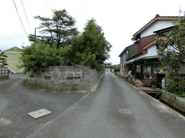 コーポレスANNEの周辺