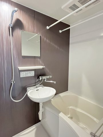 コーポレスANNEの浴室