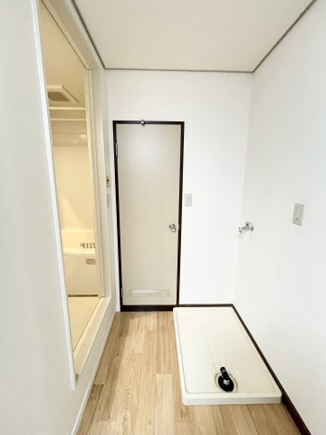 コーポレスANNEの洗面所