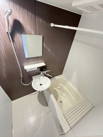 コーポレスANNEの浴室