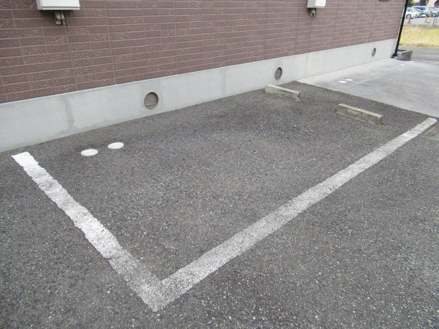 エステリーオＤ棟の駐車場
