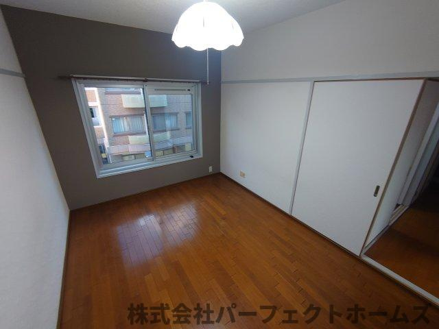 枚方ハイツ2号棟の洋室|洋室です