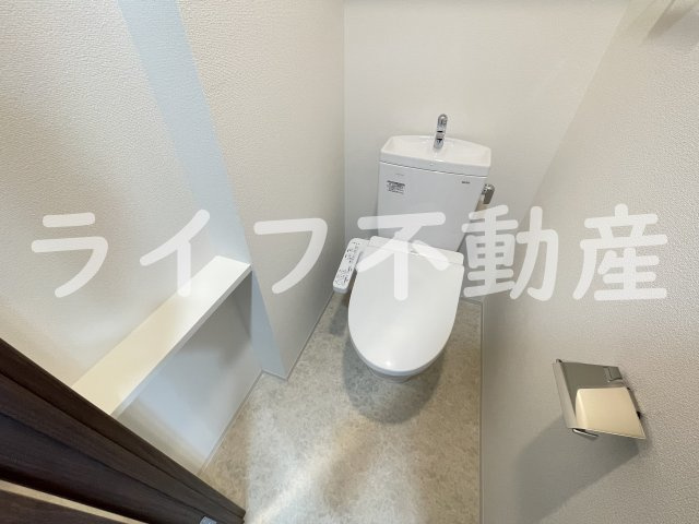 スプランディット高井田のトイレ|コンパクトで使いやすいトイレです