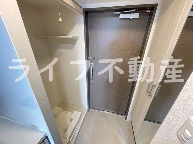 スプランディット高井田の玄関|きれいな玄関です