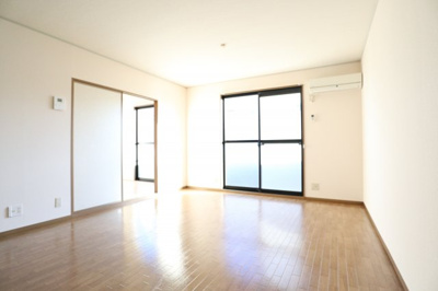 【居間・リビング】 | ファミール