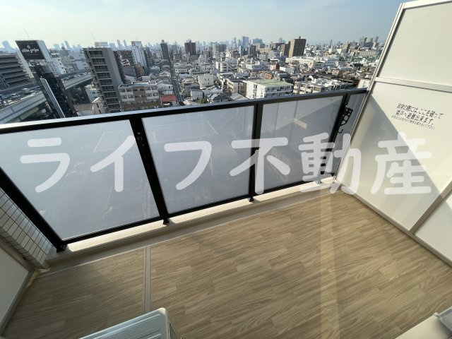 スプランディット高井田のバルコニー|お洗濯にも便利なバルコニー付き