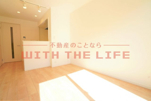 メゾンシュクレの内装|使いやすい居間です