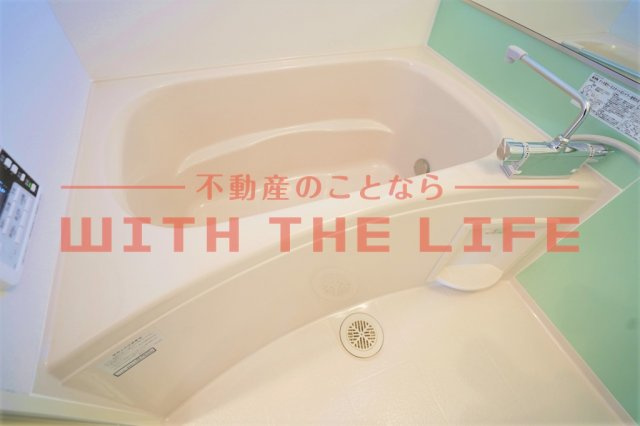 メゾンシュクレの浴室|きれいなお風呂です