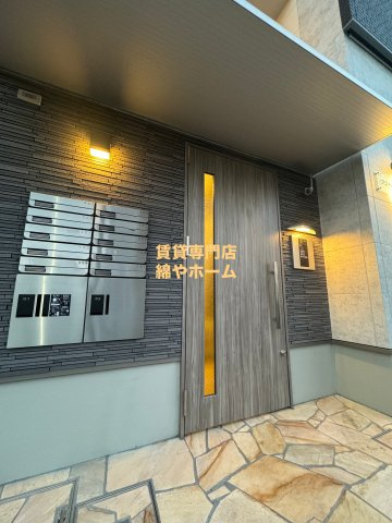 フジパレス加賀屋Ⅲ番館のエントランス|清潔なエントランスです