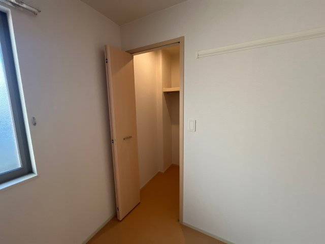 ジュネス　エレガンシアの収納