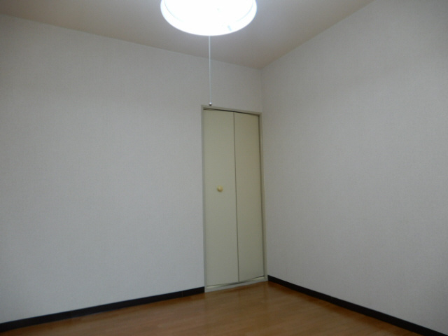 ロイヤルヒルズ北平野の子供部屋