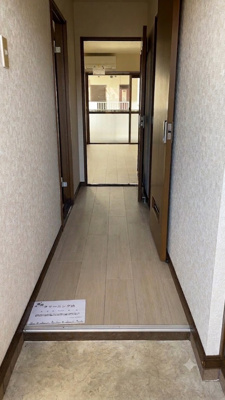 【玄関】 | 富志正第五ビル | 玄関入って右側には、シューズBOX有ります