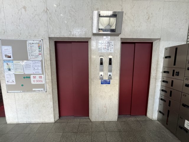 駅徒歩１分の駅近マンション■南向き１１階部分■２ＬＤＫ■周辺施設充実の住環境■賀陽コーポラスのその他|エレベーター