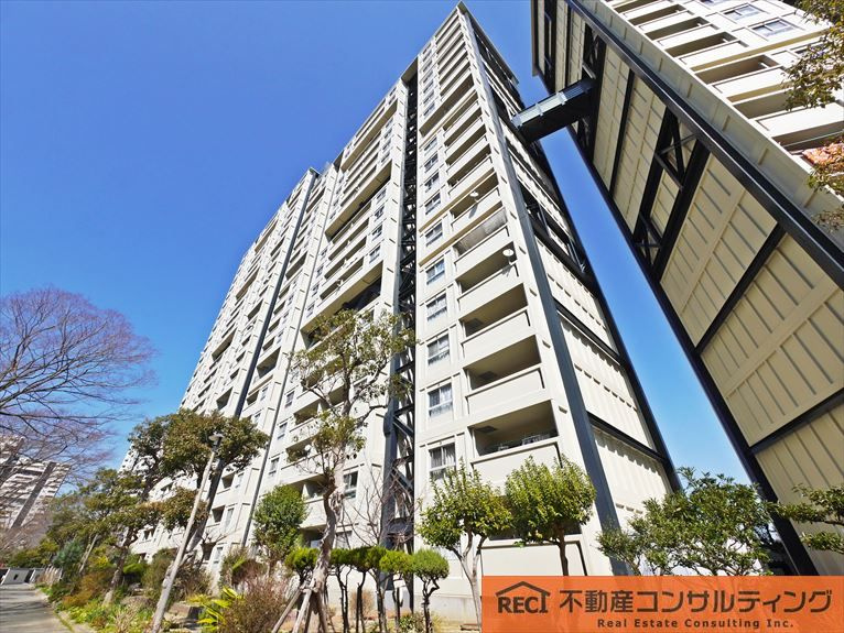 芦屋浜第二住宅　第六-壱号棟の外観