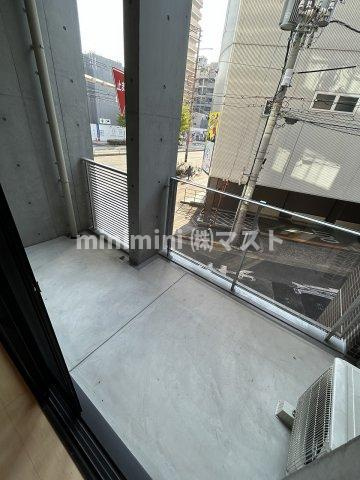JJCOURT磯路Ⅲのバルコニー