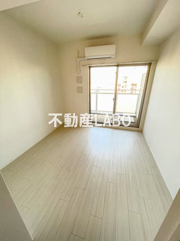 エスリード弁天町ベイコートの居間・リビング