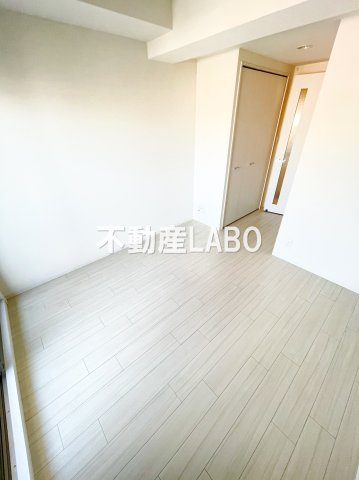 エスリード弁天町ベイコートの寝室