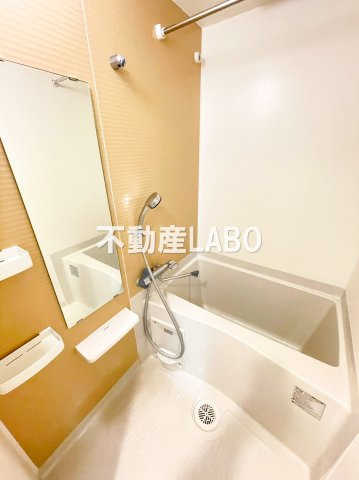 エスリード弁天町ベイコートの浴室