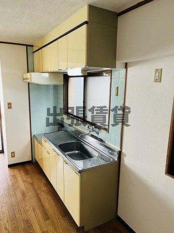 仲介手数料0円！ハイツヒダカのキッチン