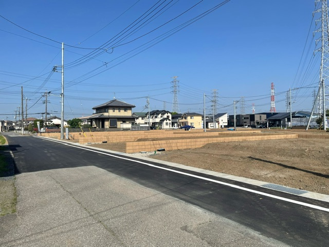 【前面道路含む現地写真】 | 太田市宝町　土地　5区画