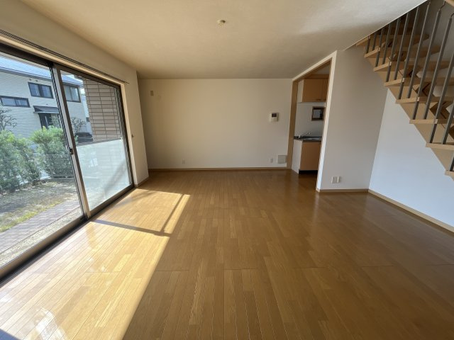 田寺借家の居間・リビング