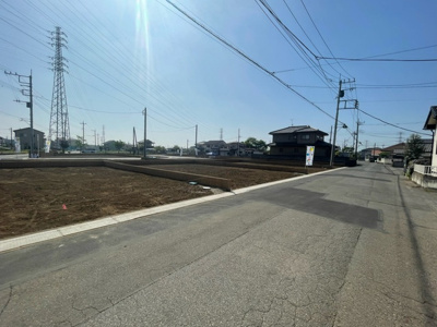 【前面道路含む現地写真】 | 太田市宝町　土地　9区画