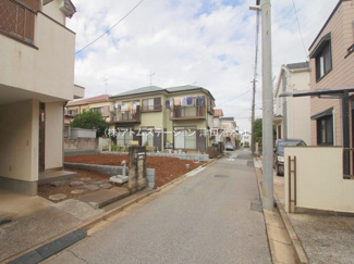 【前面道路含む現地写真】